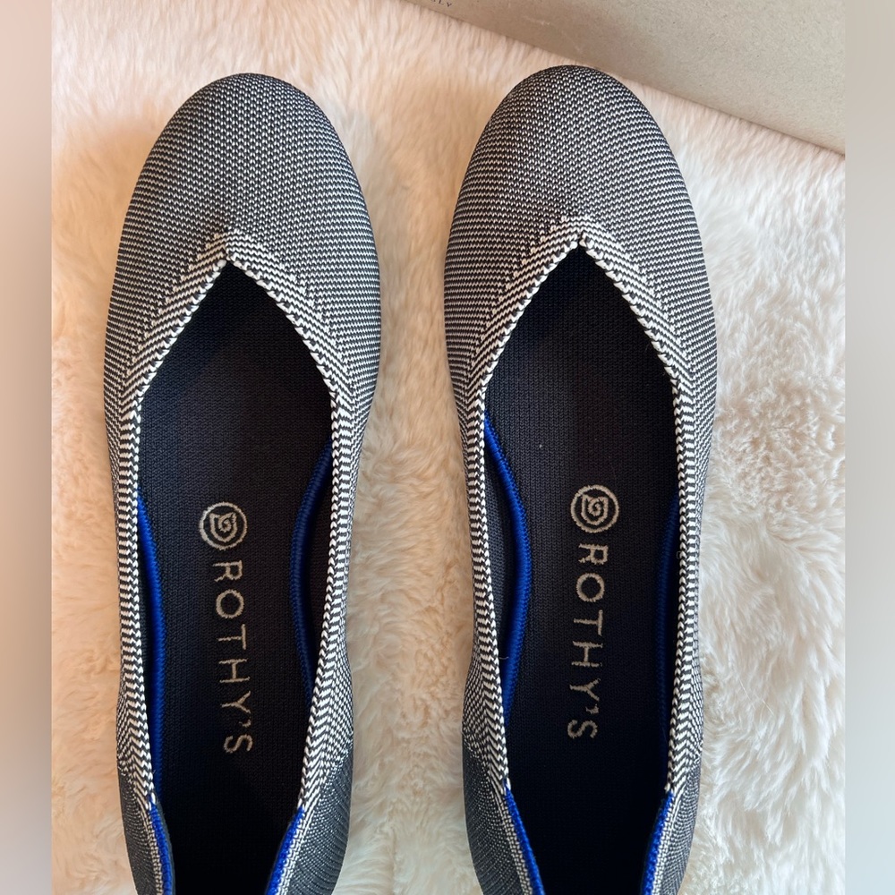 ROTHY’S gray ballet flats!